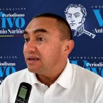Alejandro Castro Guerrero recibe reconocimiento a toda una vida periodística